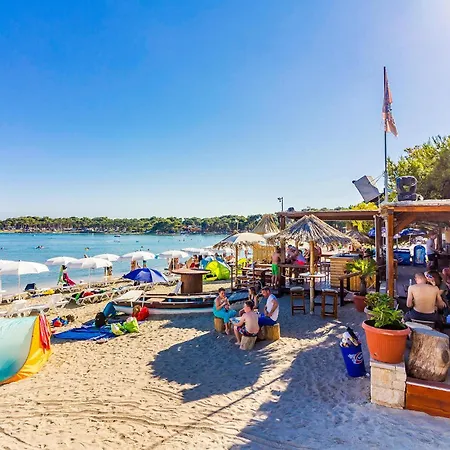 Awesome In With Wifi Apartmán Medulin